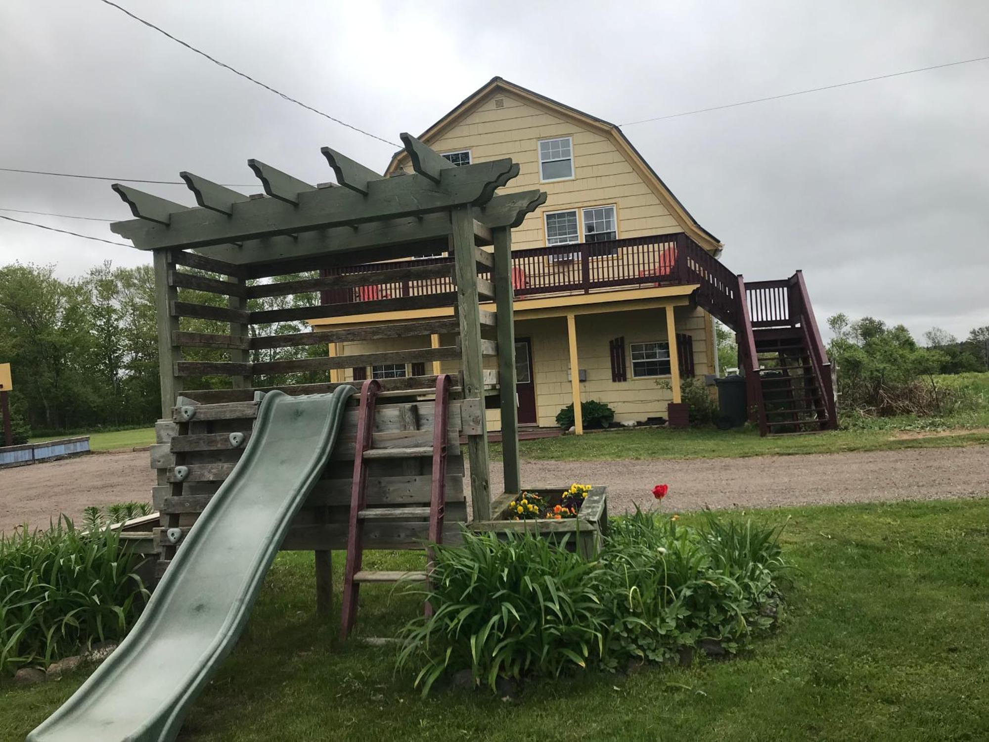 A Country Home Inn The City Charlottetown Exterior foto